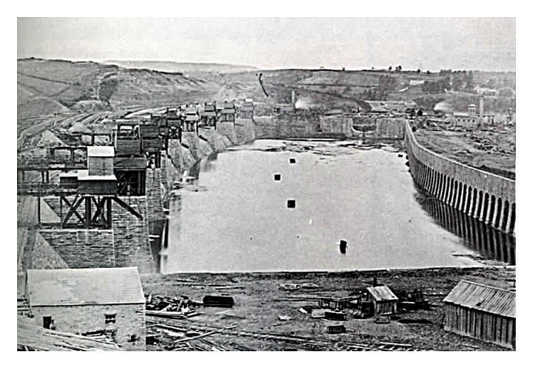 1865 - building Penarth Dock