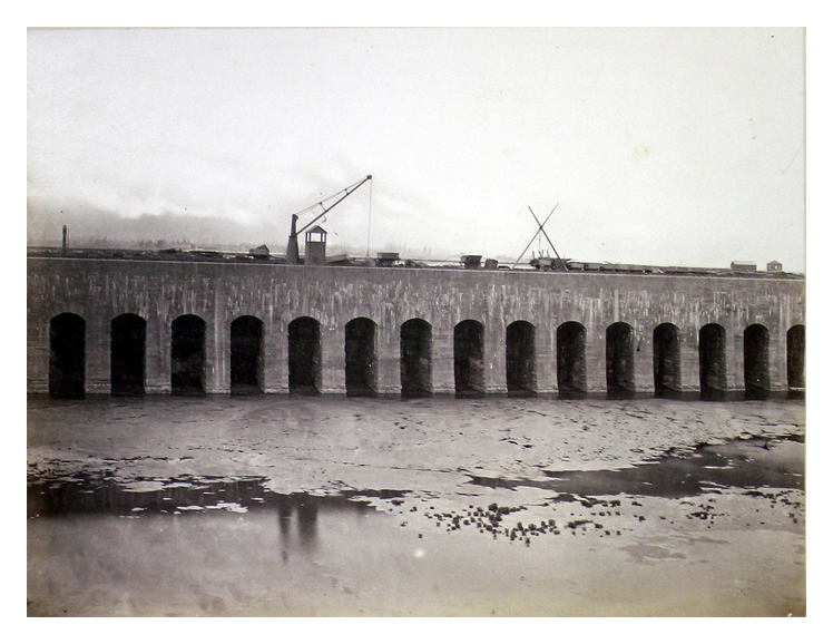 No 15 - Elevation of dock wall. 
