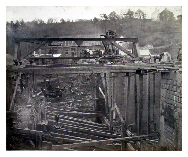 No 18 - Work in progress outside the sea entrance and inside the dam. 