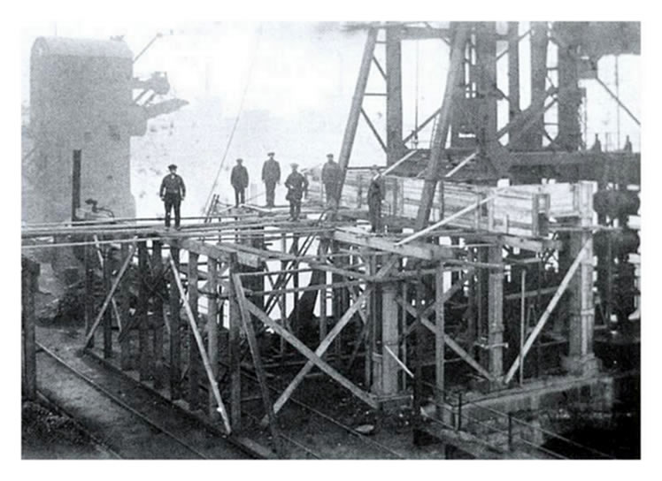 Construction of ferro-concrete staging at number 12 tip Penarth Dock