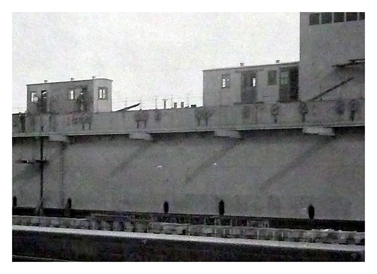 Penarth pontoon side wall view