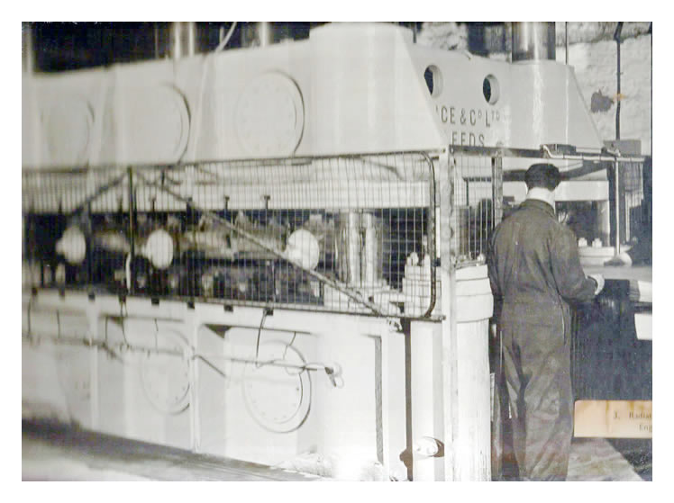 Hydraulic Press at Penarth Heating Engineers Ltd., Cardiff.