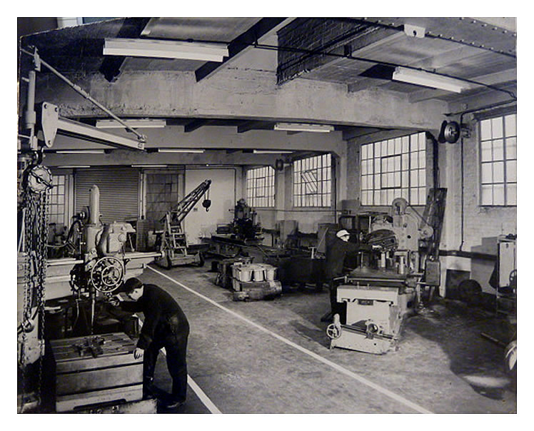A photograph of the apprentice shop at the Penarth Dock Engineering Company Limited.
