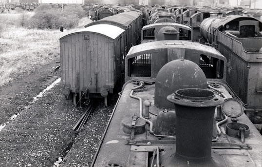 Barry Docks locomotive scrapheap!