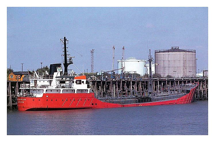 BP Warrior at the Ely Harbour oil terminal - Penarth Dock