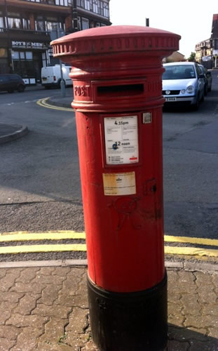 A. Handyside & Co. Ltd., a Victorian postbox.