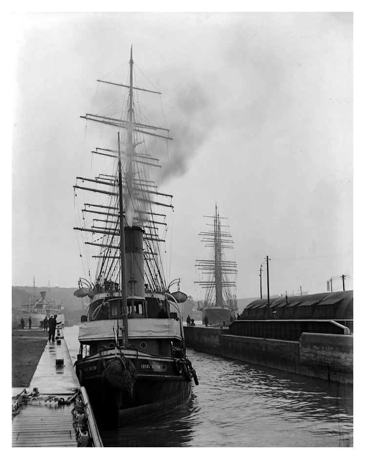 1950 - The tug 'Loyal Briton' which was used in berthing 'Passat' in the lock between the Penarth Dock basin and main dock.