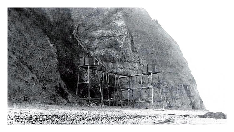 Another view of the searchlights and the ferro-concrete structure built in 1917 to support them at Penarth Head.