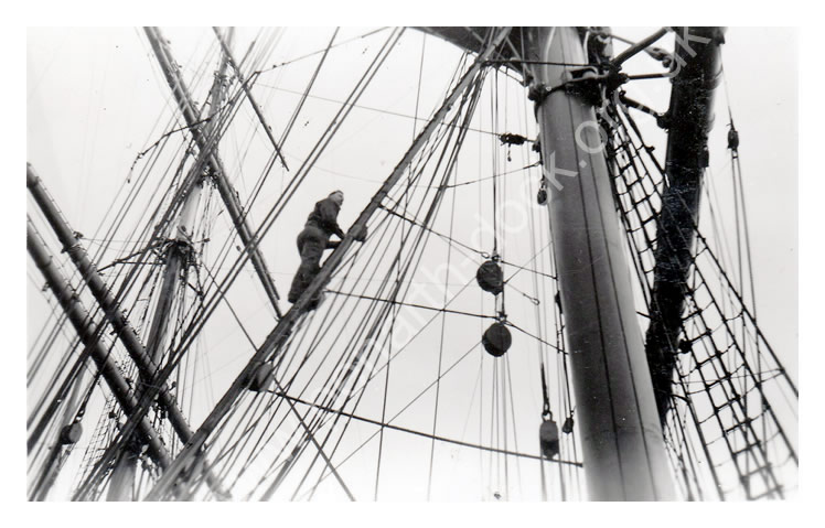 'Pamir' - 'In the Fore-Rigging' 
