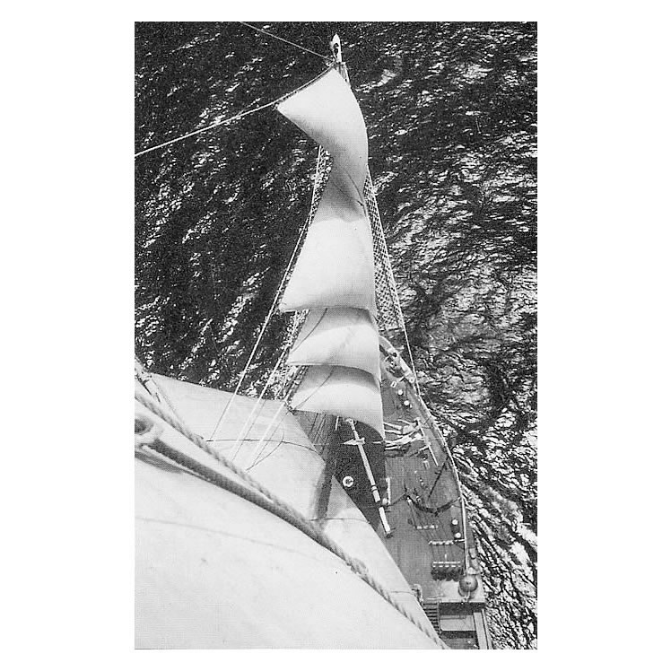 'A view from Pamir's foreroyals looking down 168 feet (51.2m) to the deck'