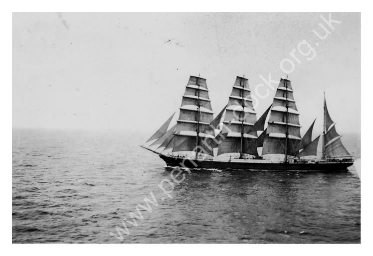 'Passat' - at sea