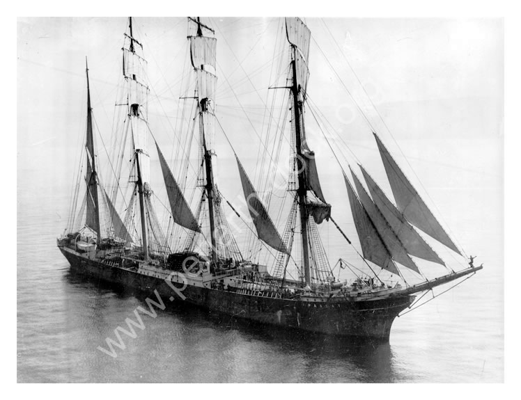 'Passat' - at sea
