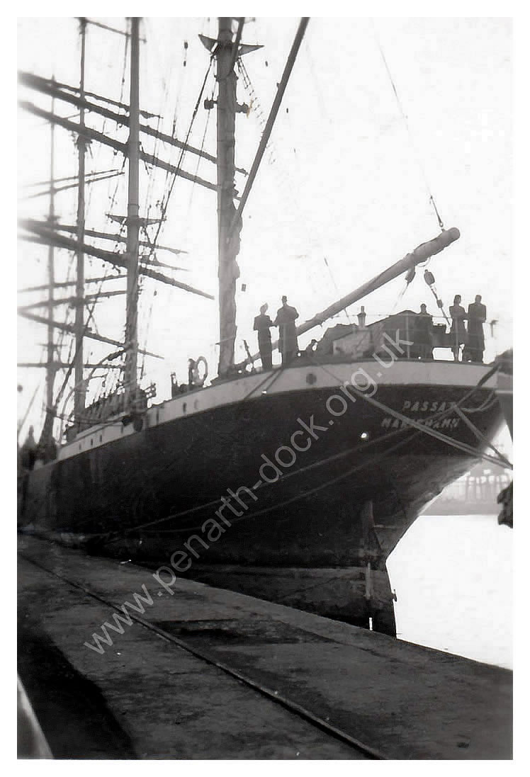 stern of 'Passat'