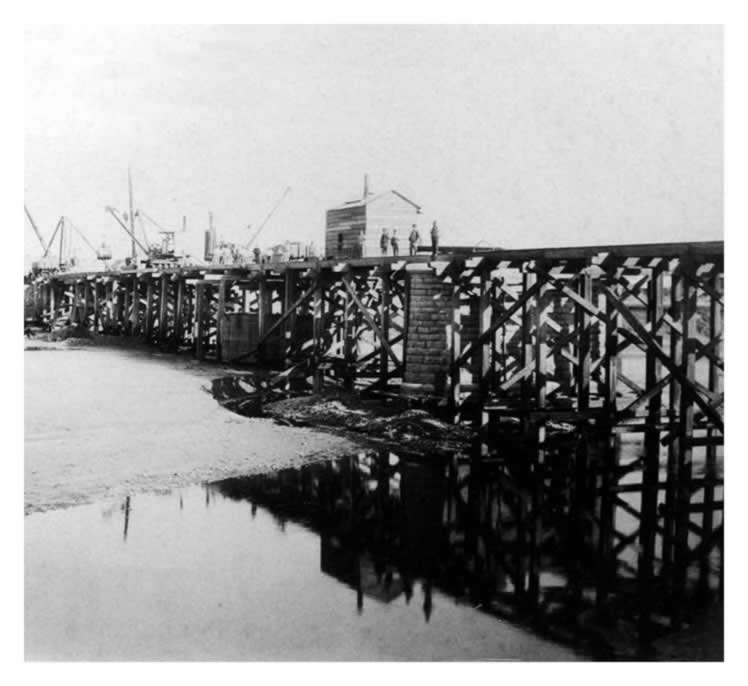 Taff swing bridge - construction stage