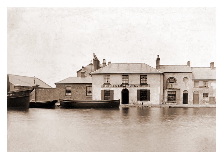 Old Sea Lock Hotel, Glamorganshire Canal