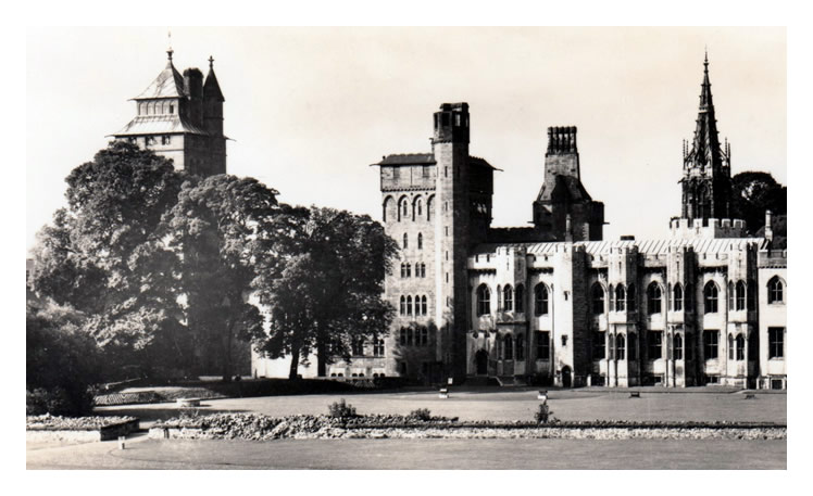 1950's - Cardiff Castle.
