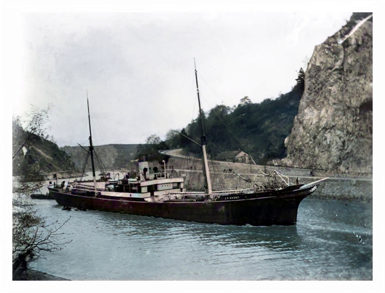 s.s. 'J Y Short' under tow in the river Avon, just prior to docking at Bristol, date not known.