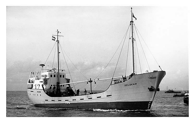 The m.v. 'Selskar' as built in 1958 by Schpsw Kramer & Booy of Sparnham, Holland.