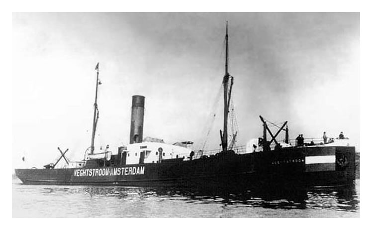 s.s. 'Veghtstroom' of Amsterdam - date and location unknown.