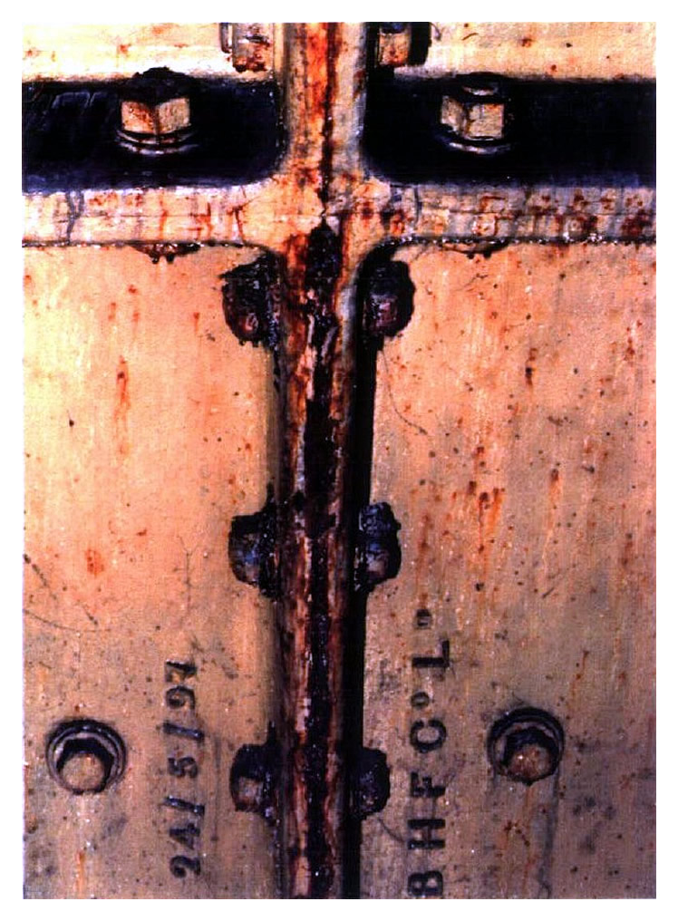 Plate 3/5 - Ring 85/86 - Corrosion at ring joint caused by historic water ingress.