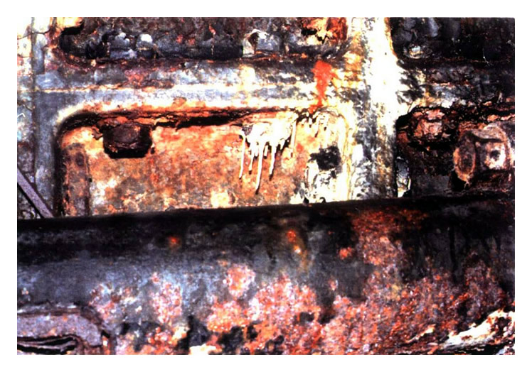 Plate 3/6 - Ring 96 - Lower right segment. Evidence of slight water ingress through Subway lining.
