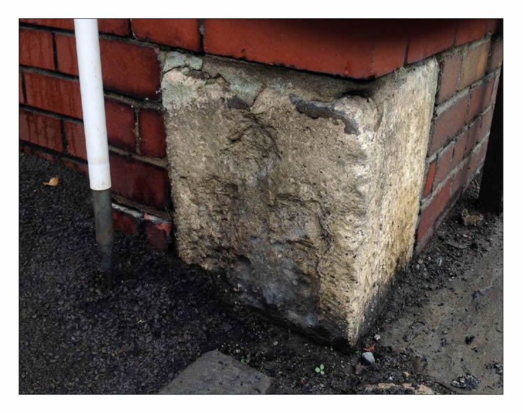 2017 - An eroded War Department boundary marker stone at the former site of the Penarth Head battery.