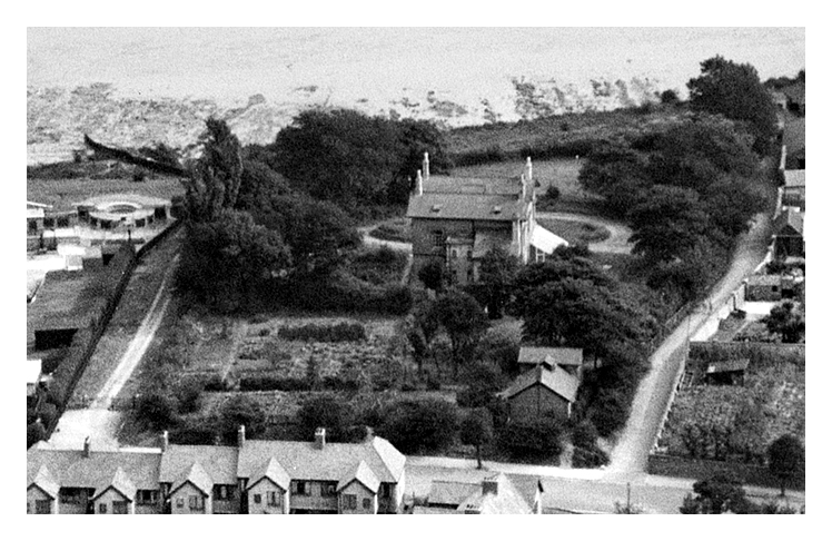 1929 - Artillery House and stables fronting onto St. Augustine's Crescent.