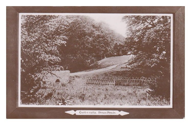 Cwrt-y-ralla. Dinas-Powis.