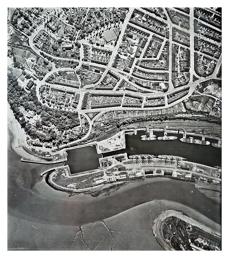 3rd June 1950 - The east end of the Dock with Basin and the trumpet shaped piers welcoming weary mariners to Penarth!